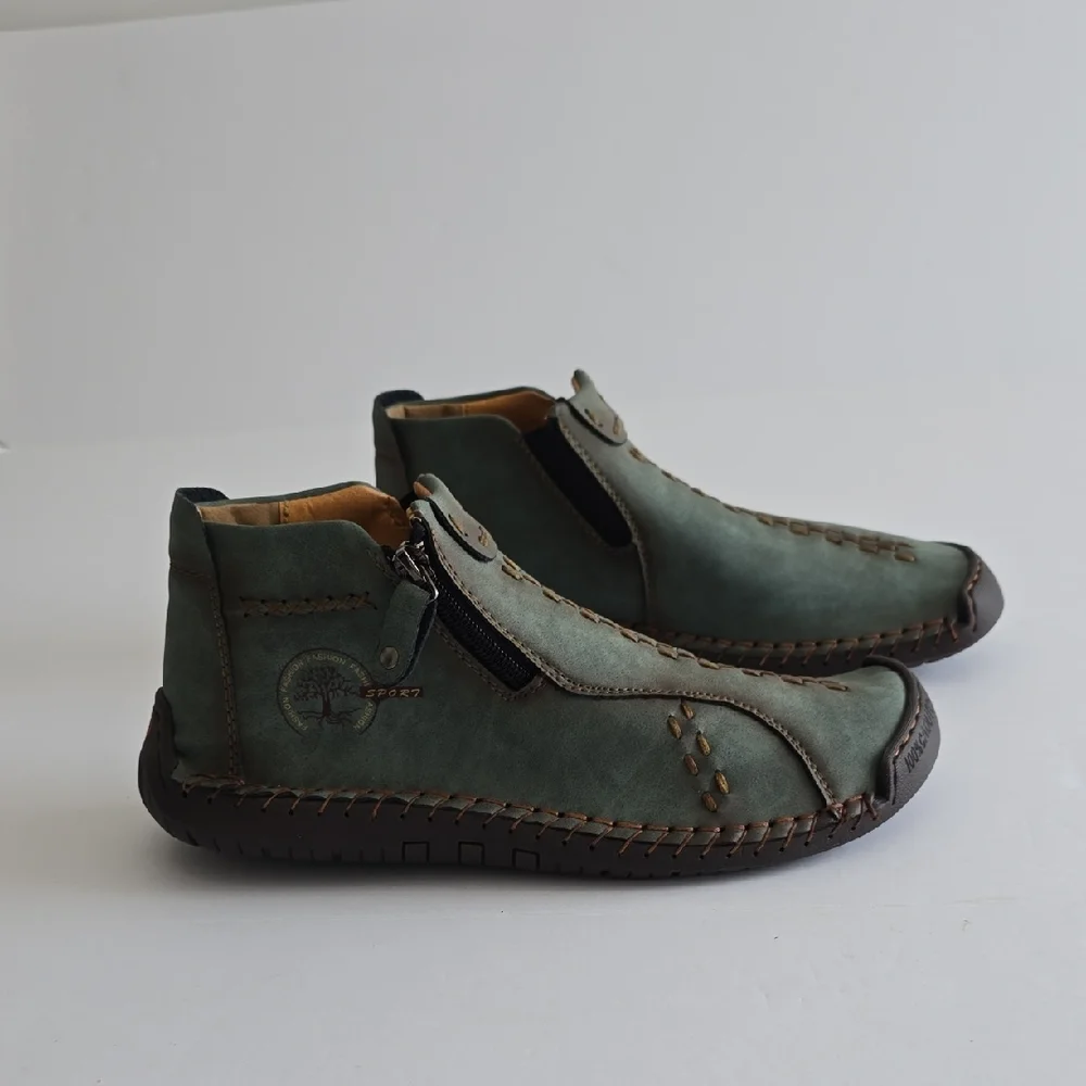NWOT 100% Caoutchouc Moc Style Leather Fashion Ankle Boots Green Size 40 7.5